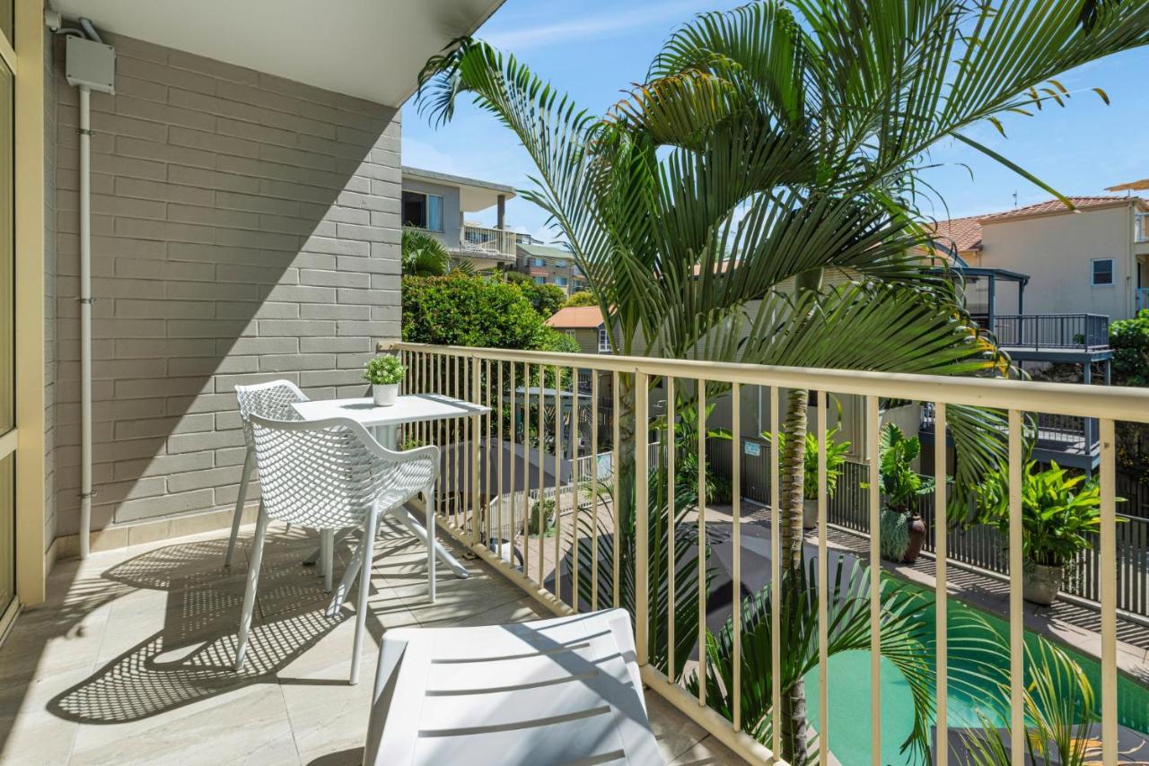 Surf Dance Apartments Coolum Beach Exterior photo